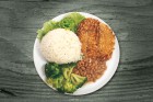 frango-milanesa-com-arroz-e-brocolis-capretz-numero-dez